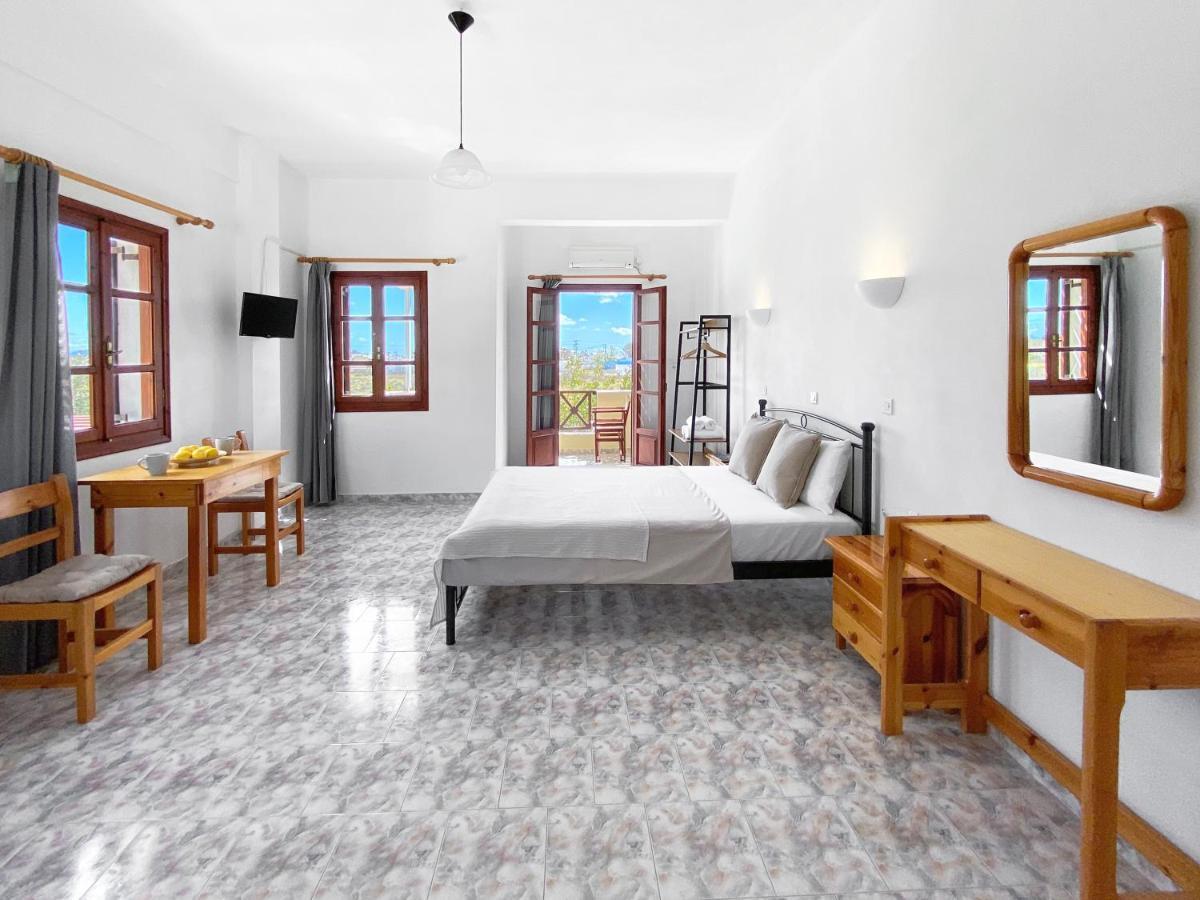 Almyra Villa Perissa  Zewnętrze zdjęcie